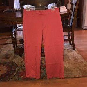 Misses Capri pants size 6